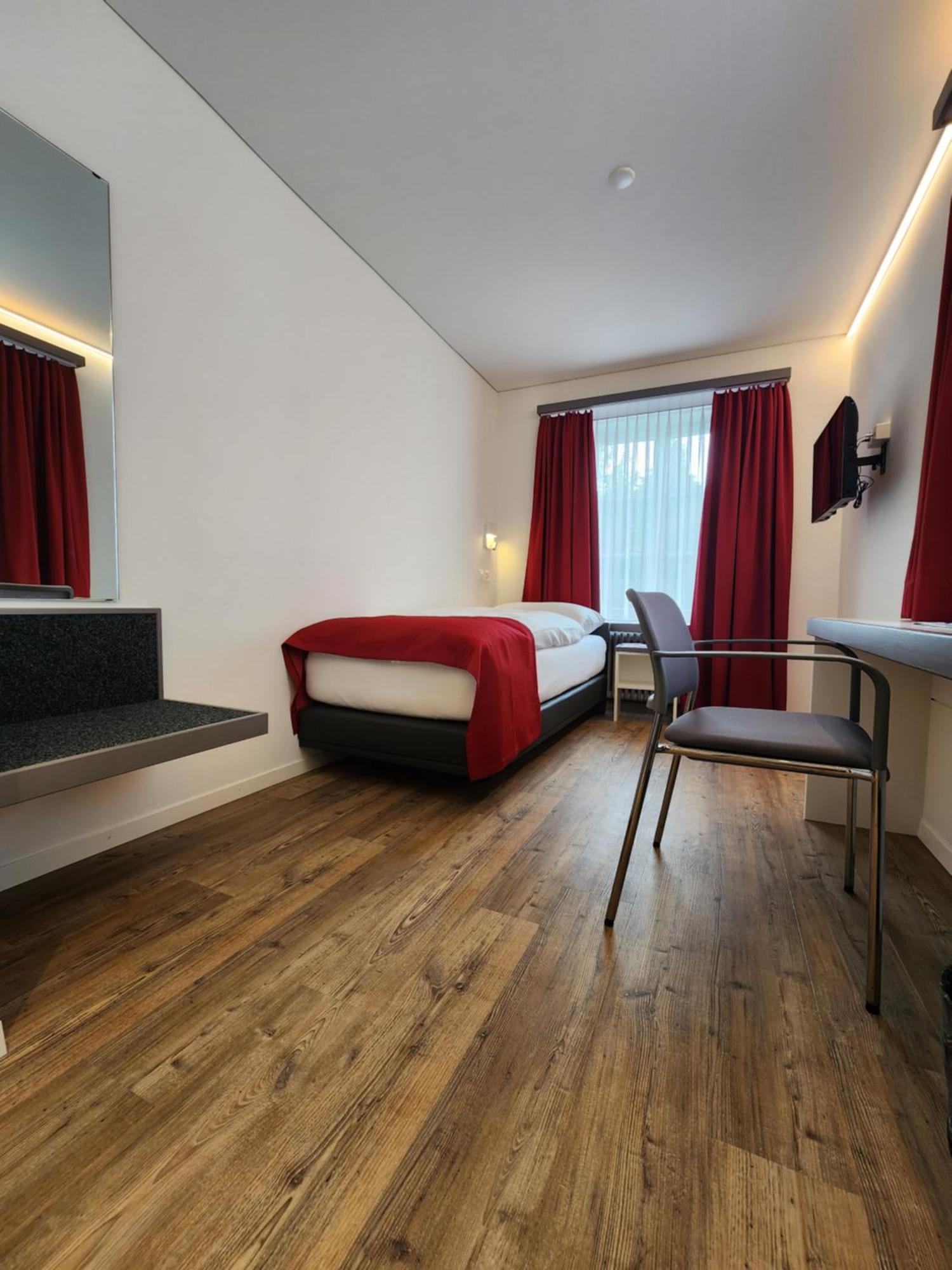 Hotel Balsthal Exterior foto