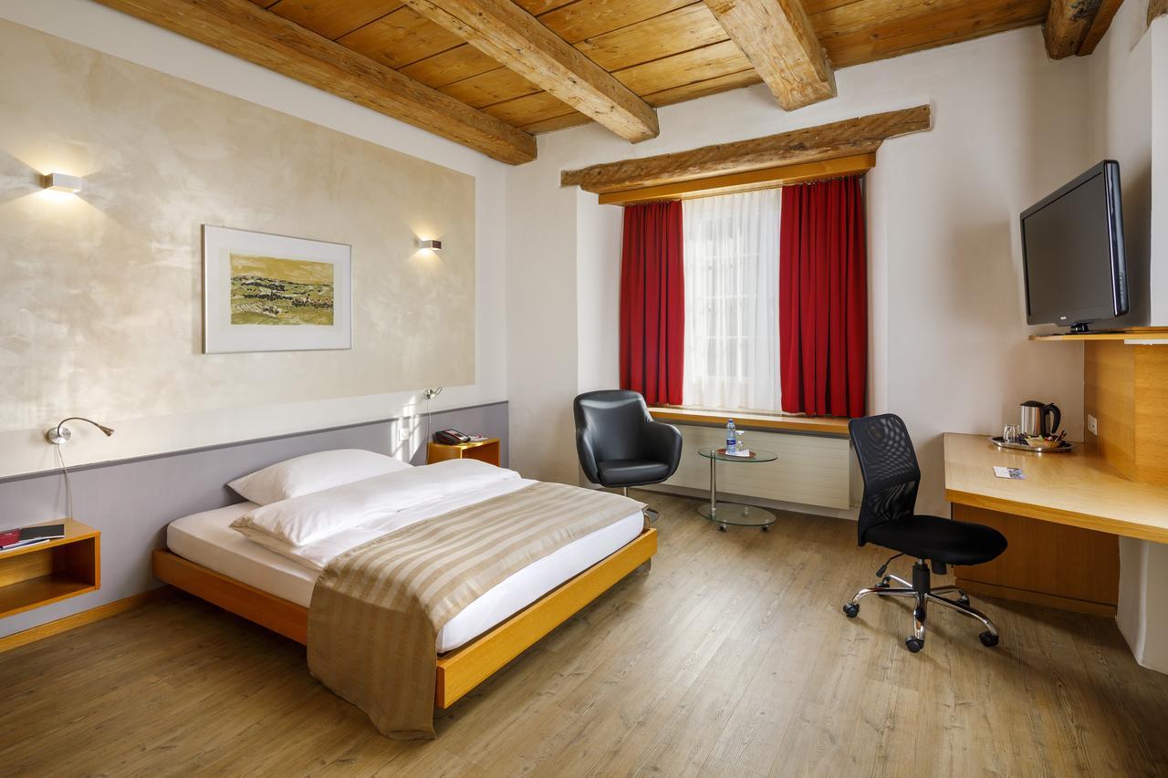 Hotel Balsthal Exterior foto